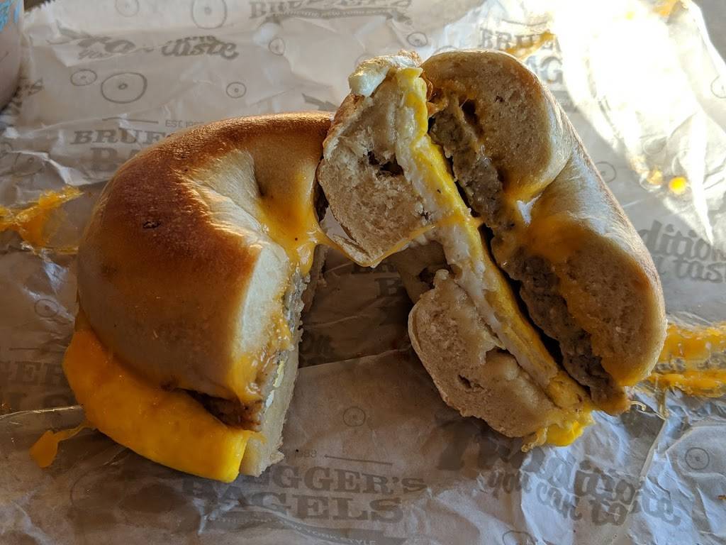 Brueggers Bagels | bakery | 4412 France Ave S, Edina, MN 55410, USA | 9529279446 OR +1 952-927-9446