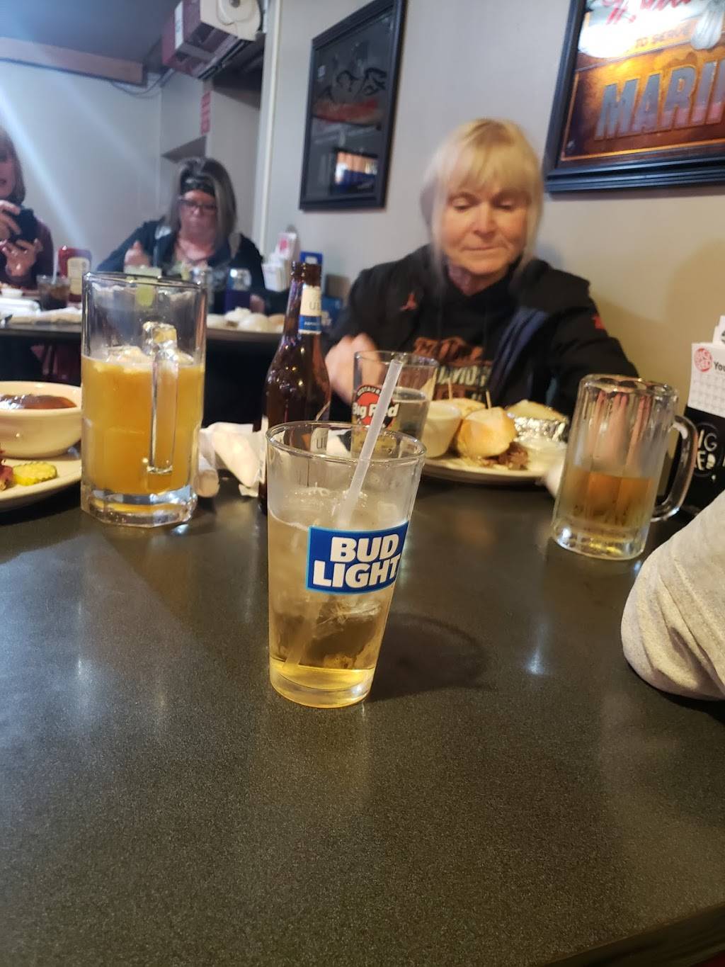 Big Red Restaurant & Sports Bar - Lincoln West | restaurant | 955 W O St, Lincoln, NE 68528, USA | 4024347789 OR +1 402-434-7789