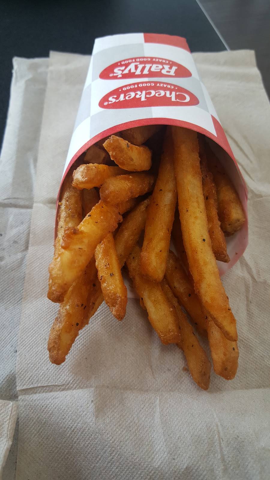 Checkers | restaurant | 439 N Bolingbrook Dr, Bolingbrook, IL 60440, USA | 6302261223 OR +1 630-226-1223