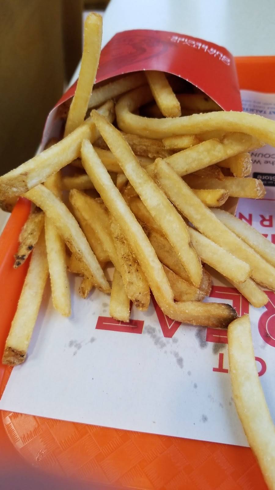 Wendys | restaurant | 329 Main St, Waterville, ME 04901, USA | 2078725021 OR +1 207-872-5021