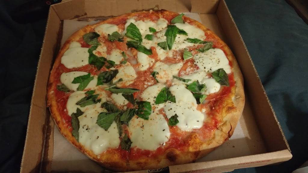 Eatos Pizza | restaurant | 7914 Belair Rd, Baltimore, MD 21236, USA | 4106611900 OR +1 410-661-1900