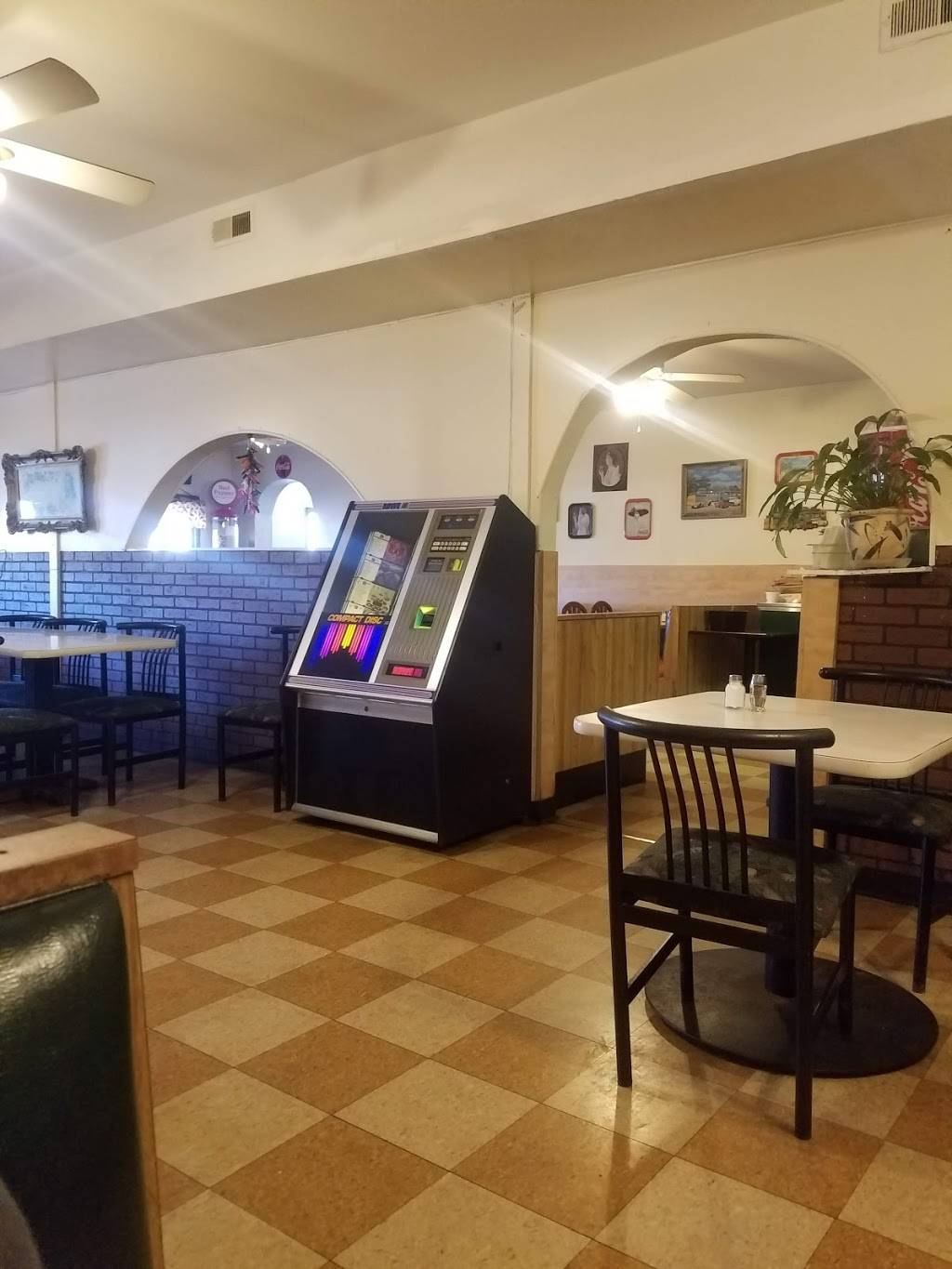 Red Pepper Mexican Restaurant | restaurant | 1735 24th St, Port Huron, MI 48060, USA | 8109664991 OR +1 810-966-4991