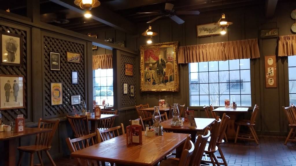 Cracker Barrel Old Country Store | restaurant | 2406 Music Valley Dr, Nashville, TN 37214, USA | 6158835440 OR +1 615-883-5440