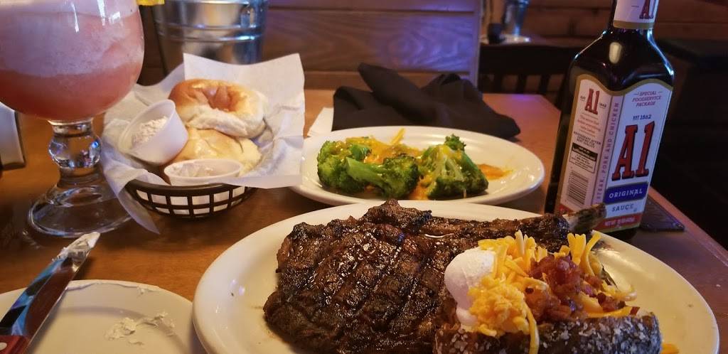 Texas Roadhouse | restaurant | 1005A Gould Dr, Bossier City, LA 71111, USA | 3187467122 OR +1 318-746-7122