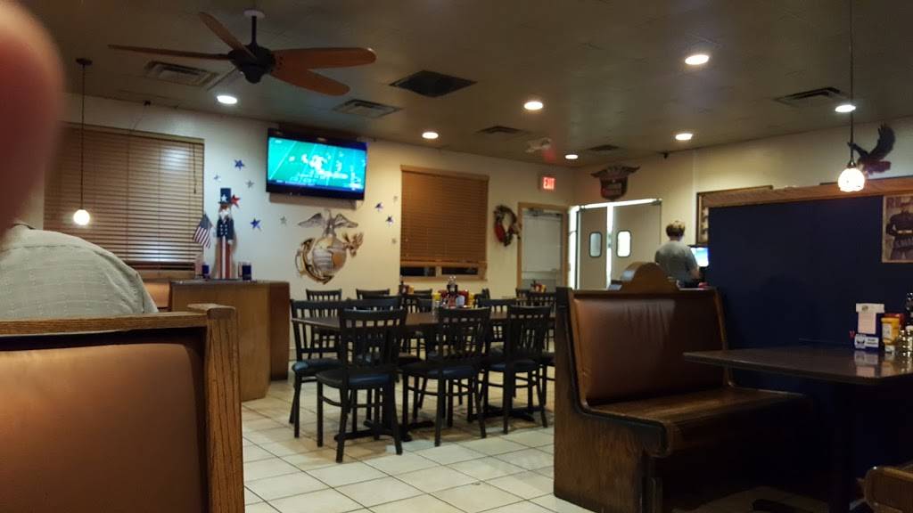 Patriot Pub & Grub | restaurant | 6400 US-12, Brooklyn, MI 49230, USA | 5174315010 OR +1 517-431-5010