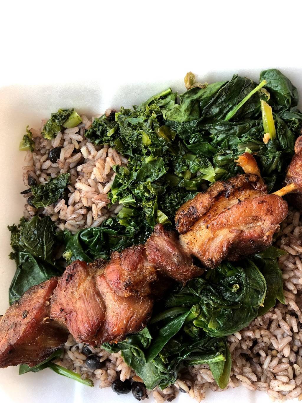 Mannys Restaurant Bbq & Deli | restaurant | 102 Thomas St, Newark, NJ 07114, USA | 9735650394 OR +1 973-565-0394