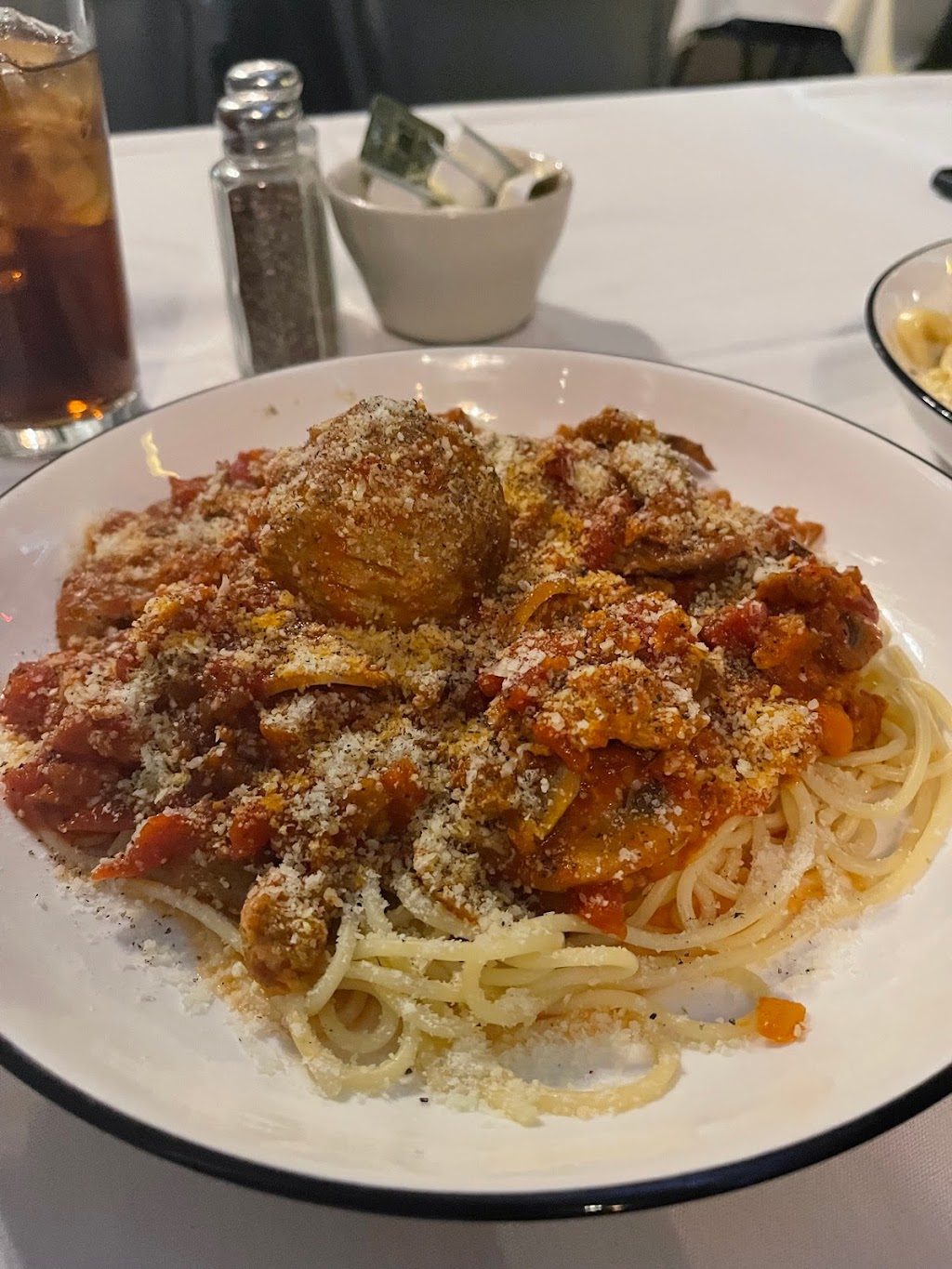 Napolis | restaurant | 1901 Central Ave, Cheyenne, WY 82001, USA | 3074264300 OR +1 307-426-4300