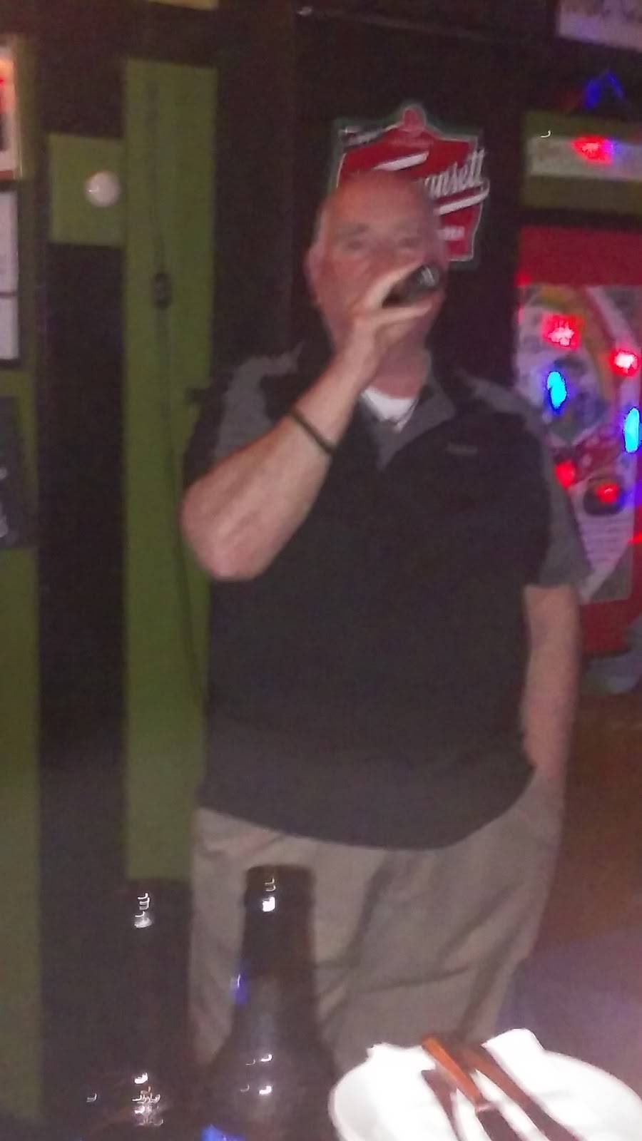 Red Rose Cafe | restaurant | 800 Broad St, East Weymouth, MA 02189, USA | 7813373322 OR +1 781-337-3322