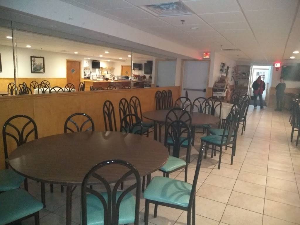 The Pilot House | restaurant | 3 Porter St, Gloucester, MA 01930, USA | 9782830131 OR +1 978-283-0131