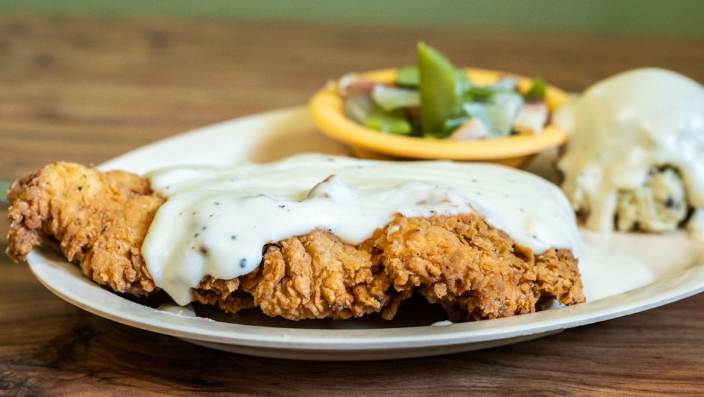 The Porch | restaurant | 140 S Wilson St, Burleson, TX 76028, USA | 8174269900 OR +1 817-426-9900