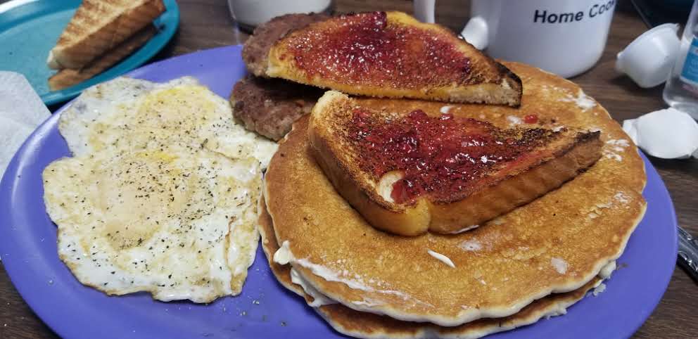 Santa Fe & SP Cafe | cafe | 302 W First St, Brenham, TX 77833, USA | 9798360573 OR +1 979-836-0573