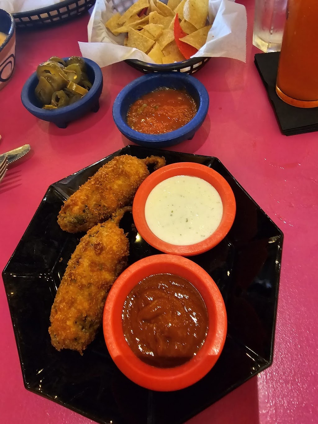 Las Fridas Restaurante And Bar | restaurant | 12903 Veterans Memorial Dr, Houston, TX 77014, USA | 2819359329 OR +1 281-935-9329