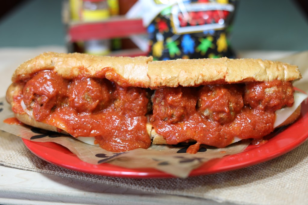 Buffis Peaux Boys | restaurant | 345 Broad St, Lake Charles, LA 70601, USA | 3376026949 OR +1 337-602-6949