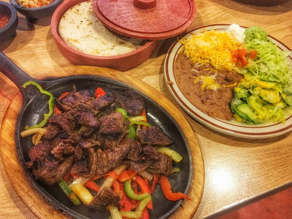 La Mission Restaurant Falcon | restaurant | 7634 McLaughlin Rd, Falcon, CO 80831, USA | 7194957052 OR +1 719-495-7052