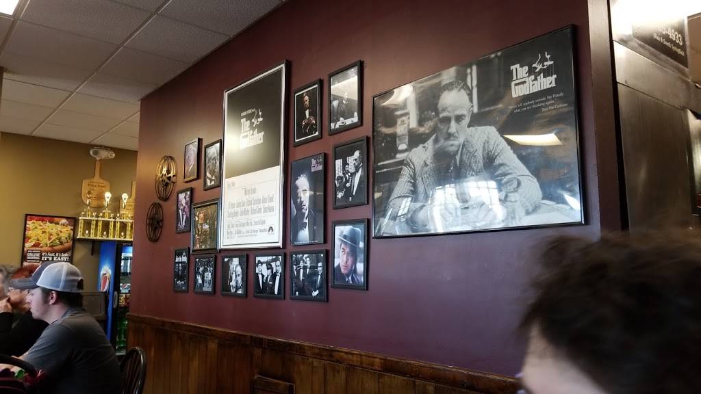 Godfathers Pizza | meal delivery | 1890 N Deffer Dr, Nixa, MO 65714, USA | 4177254933 OR +1 417-725-4933