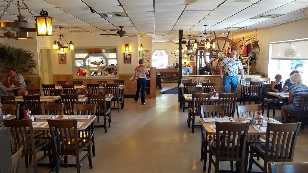 The Catfish Place | restaurant | 2324 13th St, St Cloud, FL 34769, USA | 4078925771 OR +1 407-892-5771