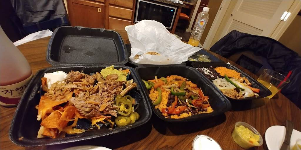 Habaneros Mexican Grill | restaurant | 10392 N Scottsdale Rd, Paradise Valley, AZ 85253, USA | 4809919211 OR +1 480-991-9211