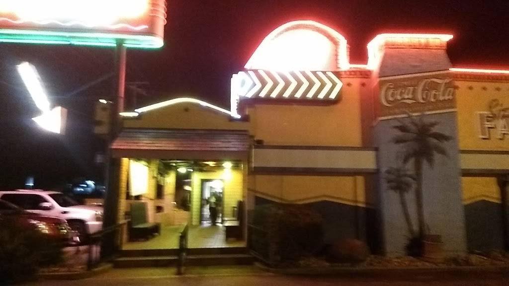 Posados Cafe | restaurant | 2500 E 5th St, Tyler, TX 75701, USA | 9035972573 OR +1 903-597-2573