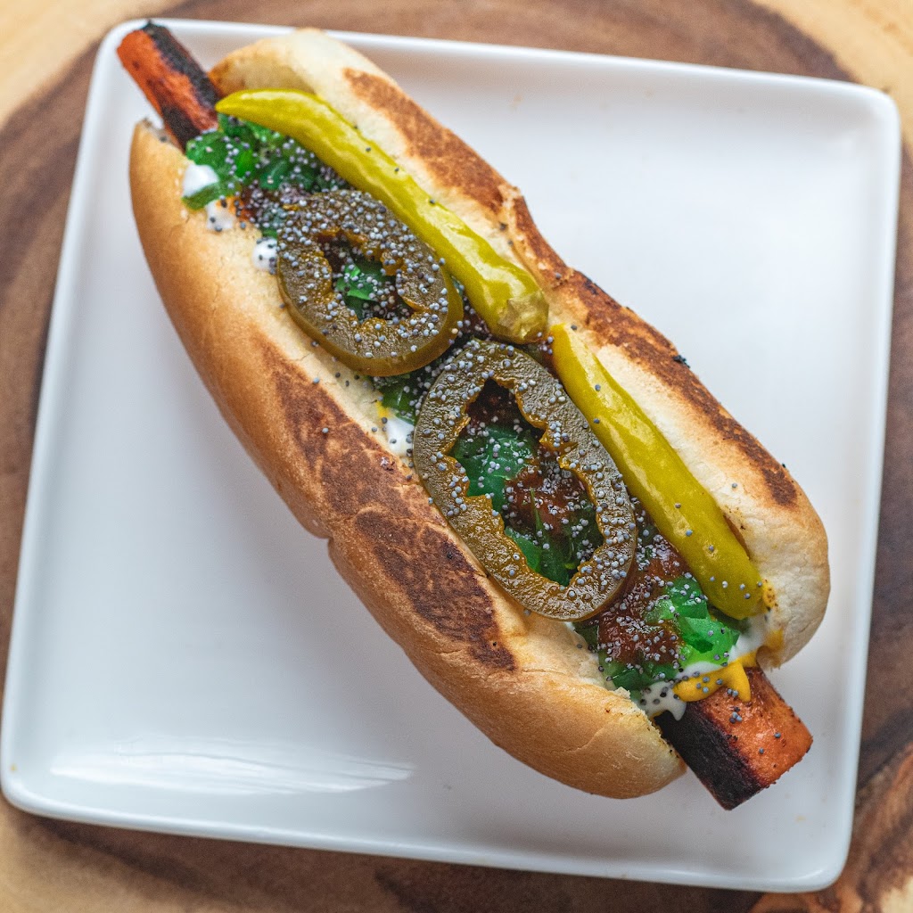 Carrot Dog | restaurant | 680 Murphy Ave SW Ste. 4158, Atlanta, GA 30310, USA | 4043338718 OR +1 404-333-8718