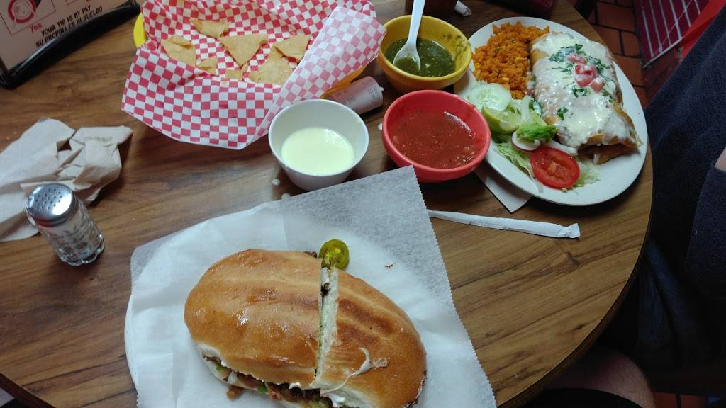 La Fonda | restaurant | 1401 Gault Ave N, Fort Payne, AL 35967, USA | 2569979425 OR +1 256-997-9425