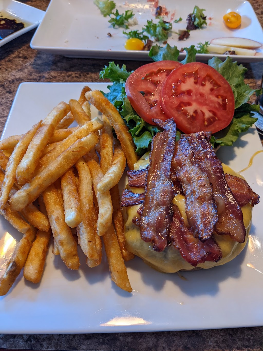 The Cooks Corner Diner | restaurant | 200 S Wenatchee Ave, Wenatchee, WA 98801, USA | 5094706208 OR +1 509-470-6208