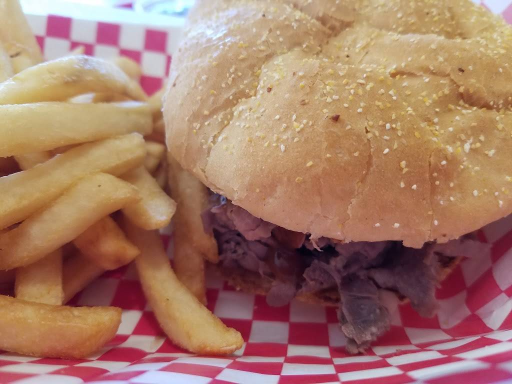 Roy Rogers | restaurant | 451 S King St, Leesburg, VA 20175, USA | 7037775551 OR +1 703-777-5551