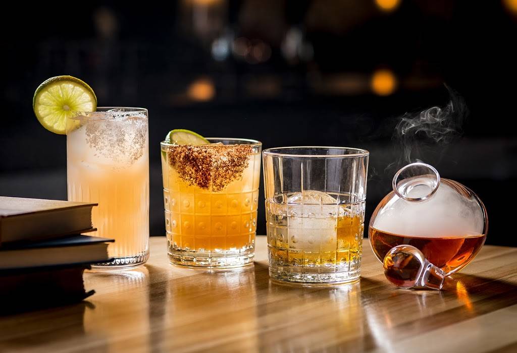 Make Room For Truman | restaurant | 550 W Touhy Ave, Park Ridge, IL 60068, USA | 8476926205 OR +1 847-692-6205