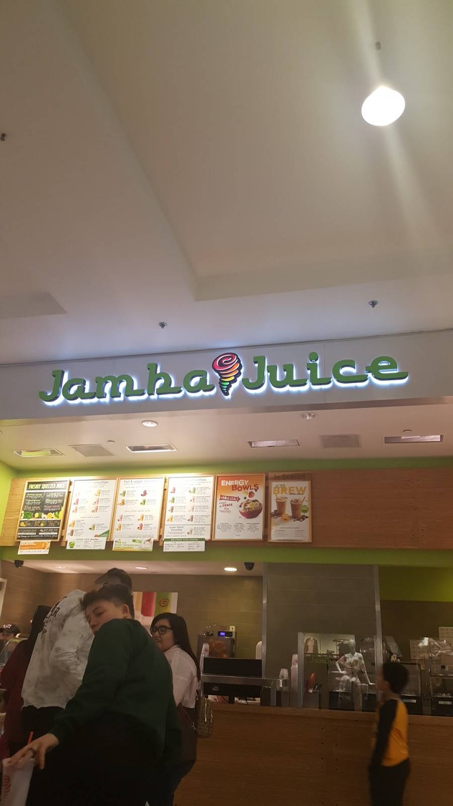 Jamba Juice Westfield North County Mall | restaurant | 200 E Via Rancho Pkwy Space 253, Escondido, CA 92025, USA | 7607436974 OR +1 760-743-6974