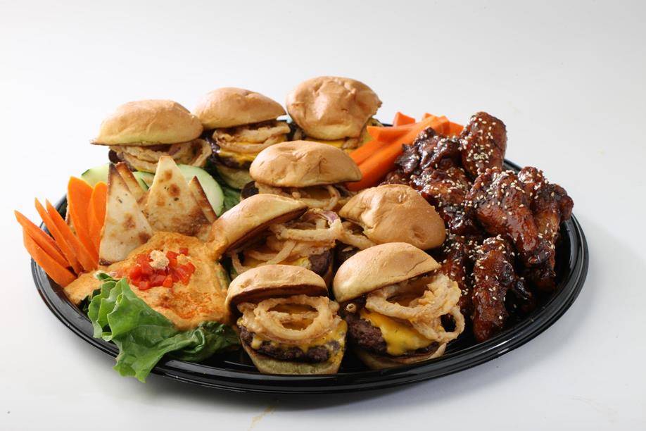 OGGI’S SPORTS | BREWHOUSE | PIZZA, Del Mar | meal delivery | 12840 Carmel Country Rd, San Diego, CA 92130, USA | 8584817883 OR +1 858-481-7883