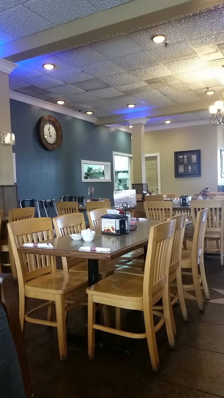 Rexs Golden Grill | restaurant | 2424 S Telegraph Rd, Dearborn, MI 48124, USA | 3135657066 OR +1 313-565-7066