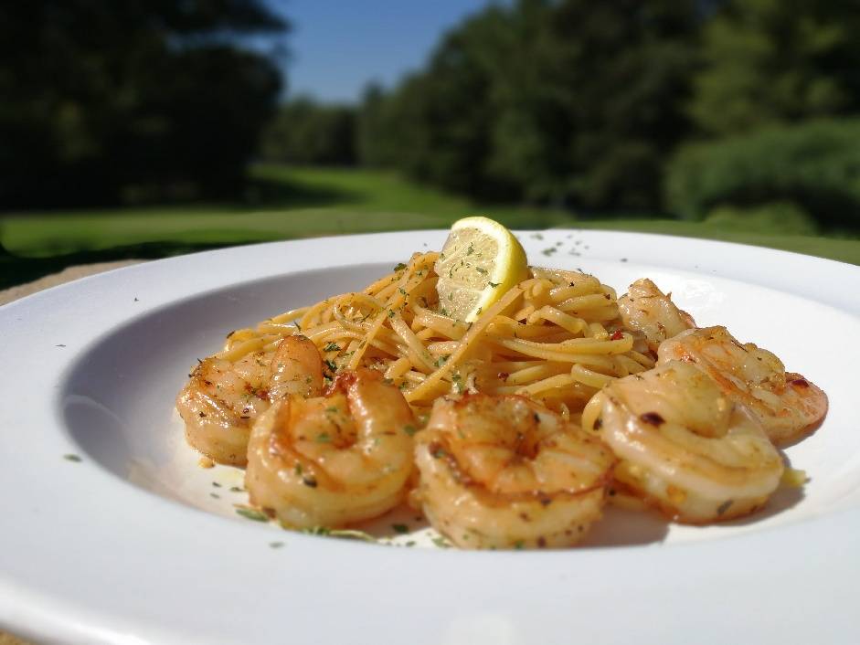 Bullseye Golf Club | restaurant | 2800 Ridgewood Trail, Wisconsin Rapids, WI 54494, USA | 7154232230 OR +1 715-423-2230