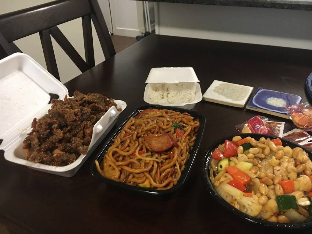 Panda Chopsticks Chinese Restaurant | restaurant | 650 Plains Rd E, Burlington, ON L7T 2E9, Canada | 9056328688 OR +1 905-632-8688