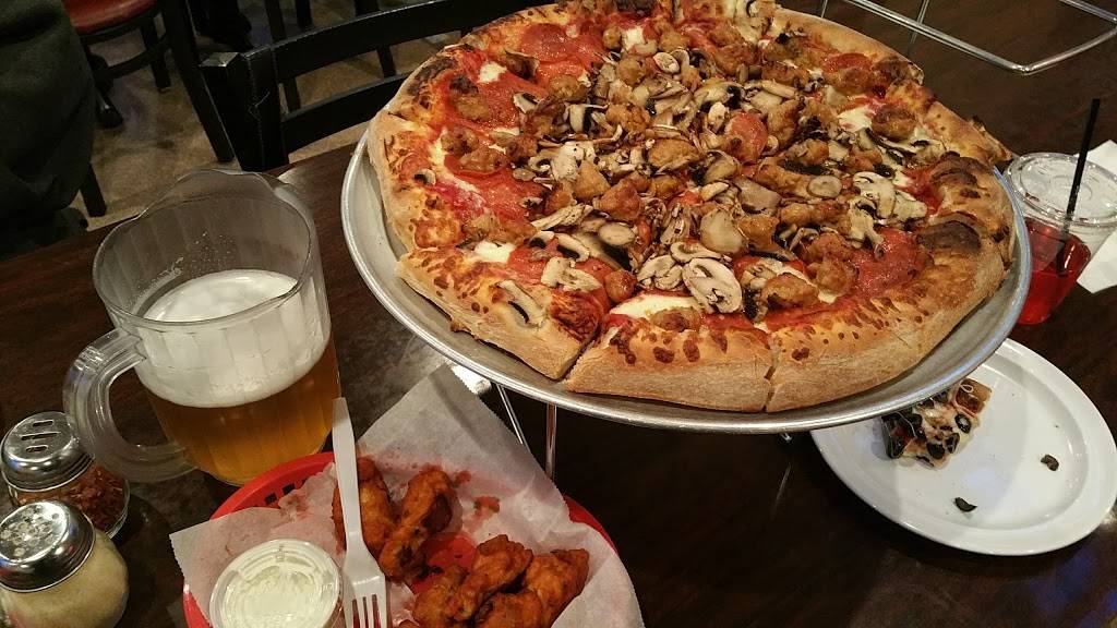 Pizzamania | restaurant | 13547 Telegraph Rd, Whittier, CA 90605, USA | 5629448803 OR +1 562-944-8803