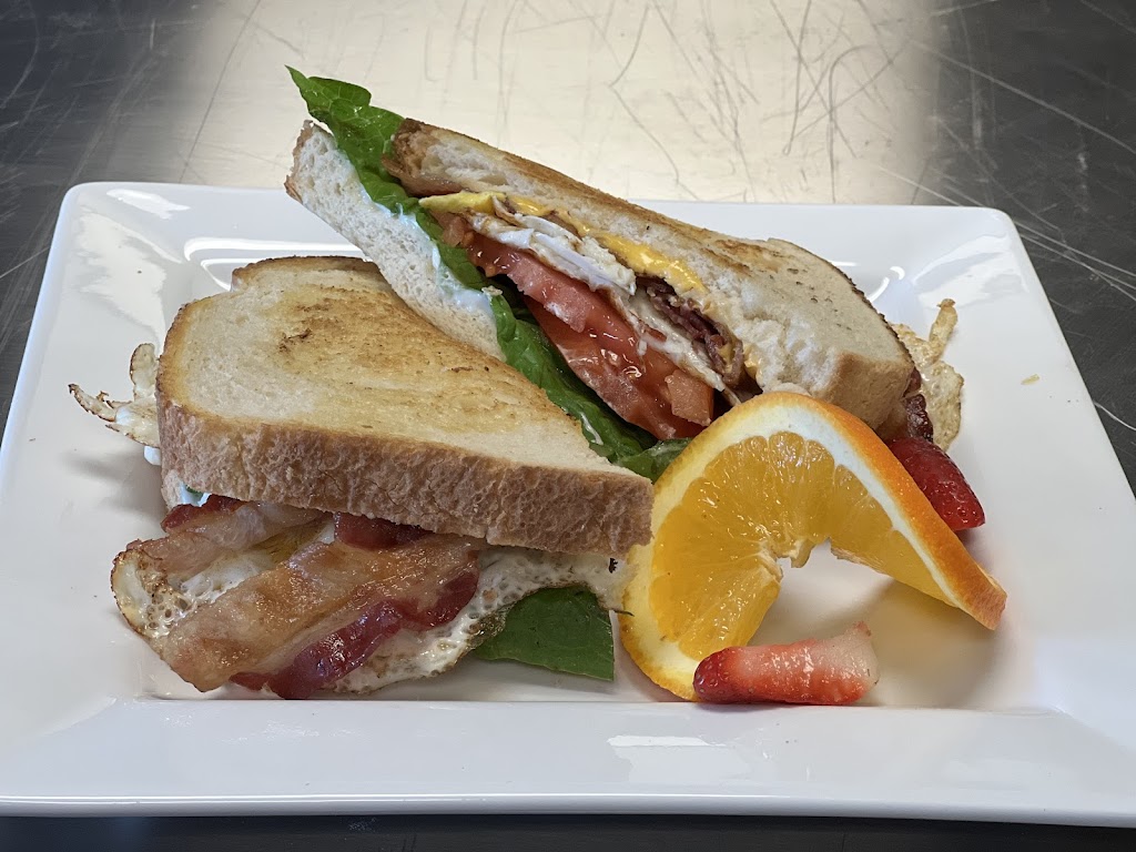 Stormy’s at Riverwalk | restaurant | 61A Riverwalk Blvd, Ridgeland, SC 29936, USA | 8436455544 OR +1 843-645-5544