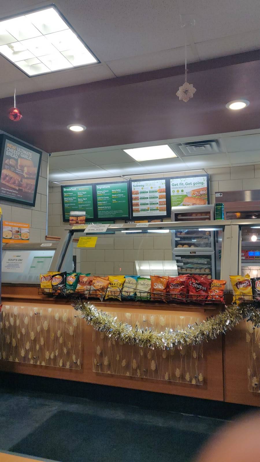 Subway | meal takeaway | 1011 9th Ave, Greeley, CO 80631, USA | 9703529525 OR +1 970-352-9525