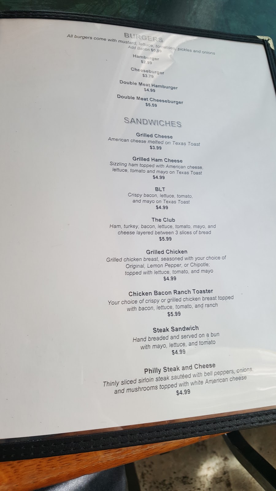 Mr Joes Grill & Drive Thru | restaurant | 504 E Broadway St, Hollis, OK 73550, USA | 5806882116 OR +1 580-688-2116