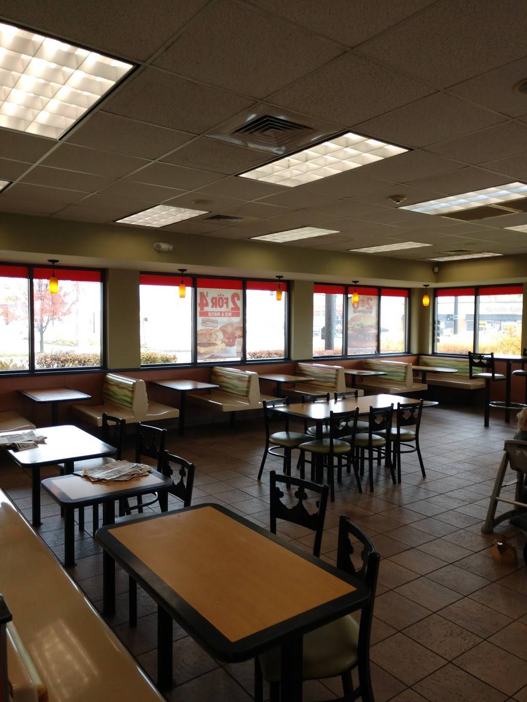 Burger King | restaurant | 2921 Calumet Ave, Valparaiso, IN 46383, USA | 2194650542 OR +1 219-465-0542