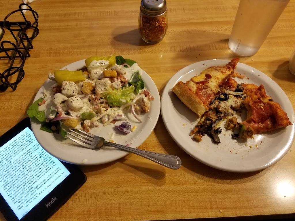 Round Table Pizza | meal delivery | 680 Edith Ave, Corning, CA 96021, USA | 5308242134 OR +1 530-824-2134