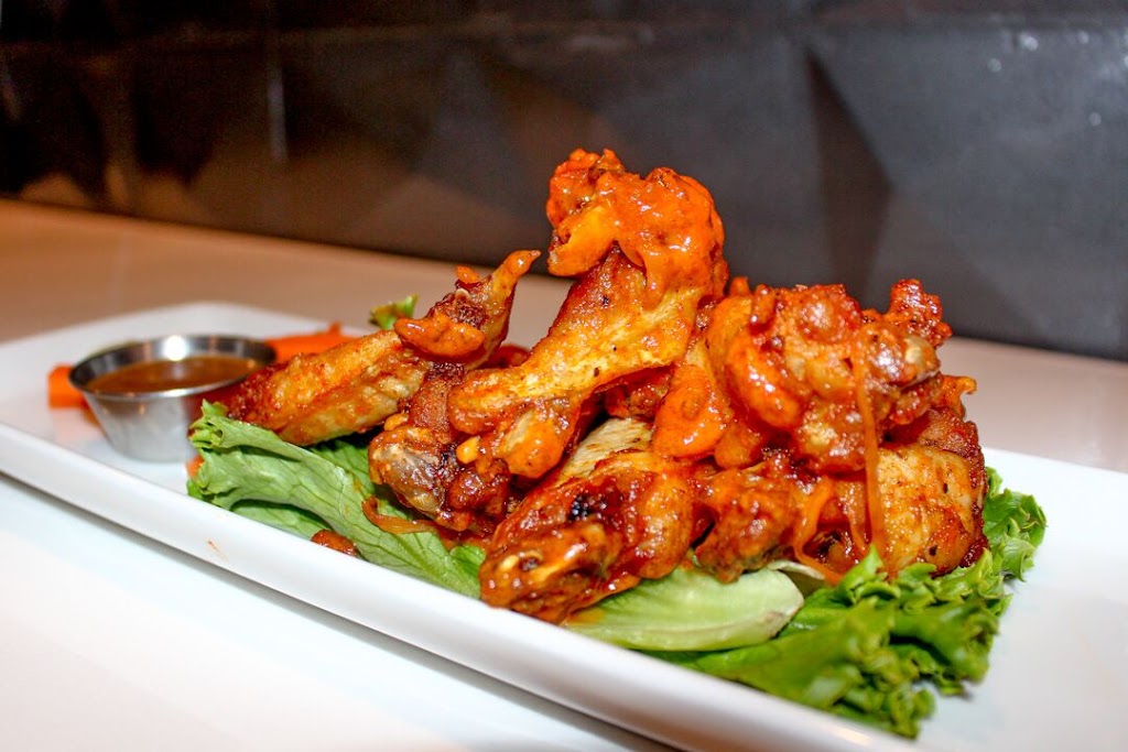 Aura Restaurant | restaurant | 215 W College Ave, Tallahassee, FL 32301, USA | 8502125529 OR +1 850-212-5529