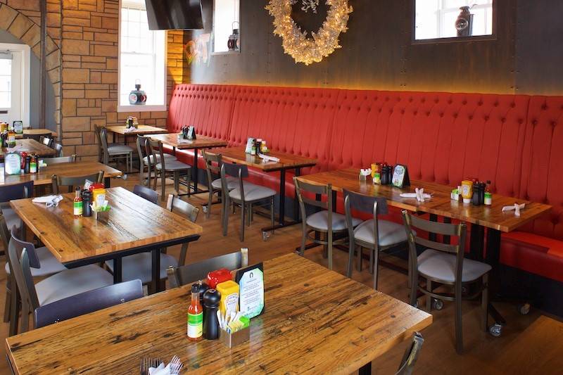 The Roadhouse Boulder Depot | restaurant | 2366 Junction Pl, Boulder, CO 80301, USA | 3034432167 OR +1 303-443-2167