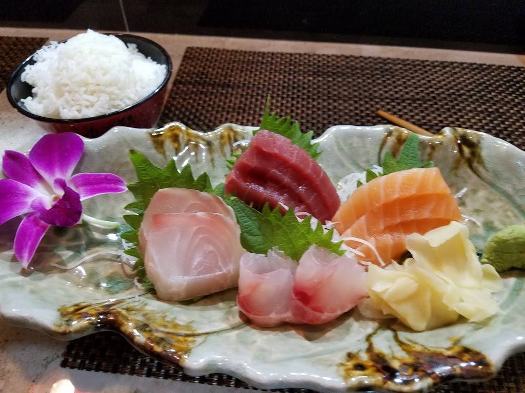 Yido Ramen&Sushi | restaurant | 1508A Belle View Blvd, Alexandria, VA 22307, USA | 5717775777 OR +1 571-777-5777