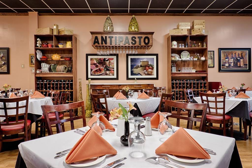 Salvatore D. Finest Italian Cuisine | restaurant | 8760 SW 72nd St, Miami, FL 33173, USA | 3052744044 OR +1 305-274-4044