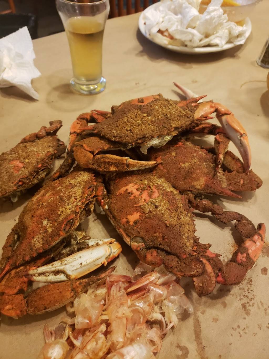 Lestardos Crab House | restaurant | 135 Christiana Rd #7, New Castle, DE 19720, USA | 3023285070 OR +1 302-328-5070