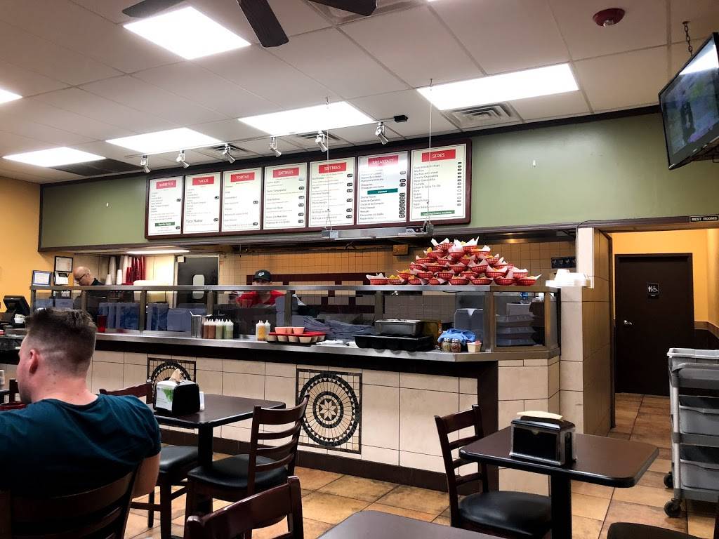 Los Burritos Tapatios | restaurant | 484 Roosevelt Rd, Glen Ellyn, IL 60137, USA | 6309429802 OR +1 630-942-9802