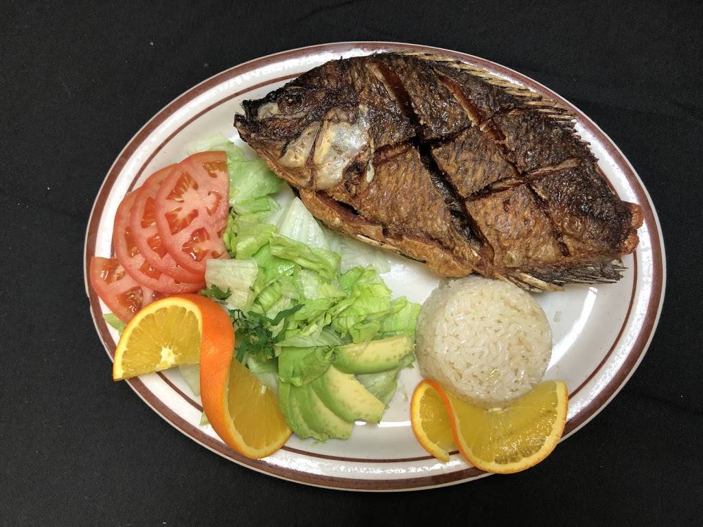 La Trinidad | restaurant | 2085 S Eastwood Dr, Woodstock, IL 60098, USA | 8153370652 OR +1 815-337-0652