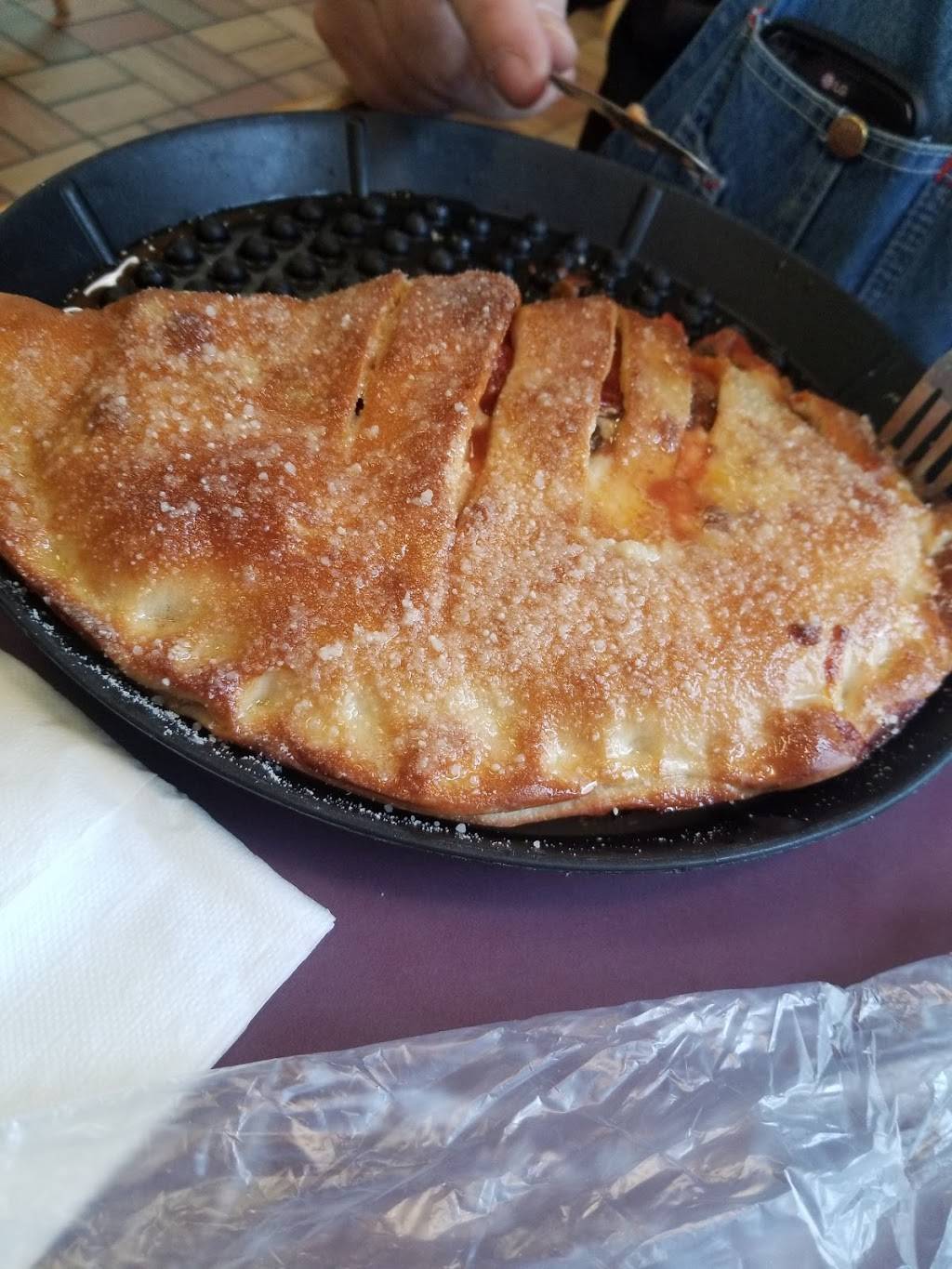 Ginos Pizza & Spaghetti House | meal delivery | 4075 Coal Heritage Rd, Bluewell, WV 24701, USA | 3045893373 OR +1 304-589-3373