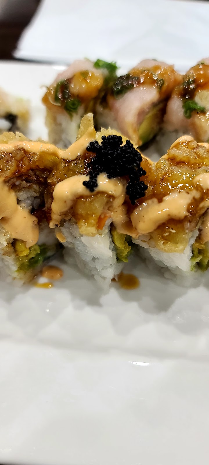 Volcano Sushi Bar & Hibachi | restaurant | 5612 W Memorial Rd, Oklahoma City, OK 73142, USA | 4056032388 OR +1 405-603-2388