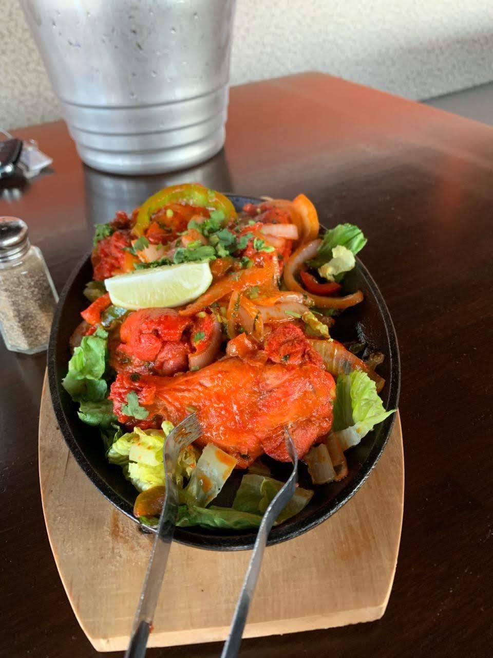 Royal Indian Cuisine and Bar | restaurant | 8216 World Center Dr, Orlando, FL 32821, USA | 4077783064 OR +1 407-778-3064