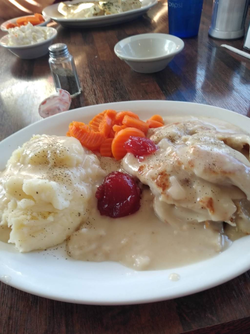 Steves Place | restaurant | 194 Broad St, Glens Falls, NY 12801, USA | 5187935855 OR +1 518-793-5855