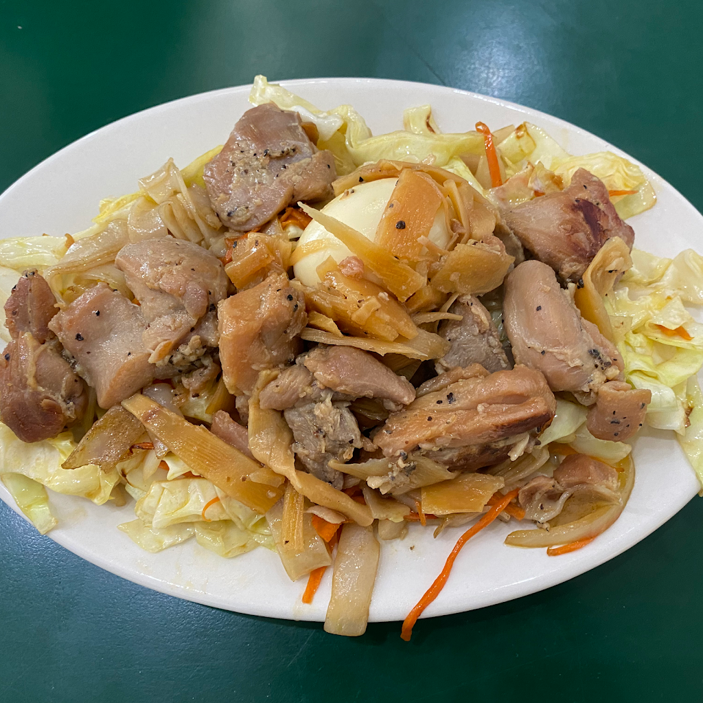 Dahvi’s Kitchen | restaurant | 349 S Main St, Willits, CA 95490, USA | 7073546777 OR +1 707-354-6777